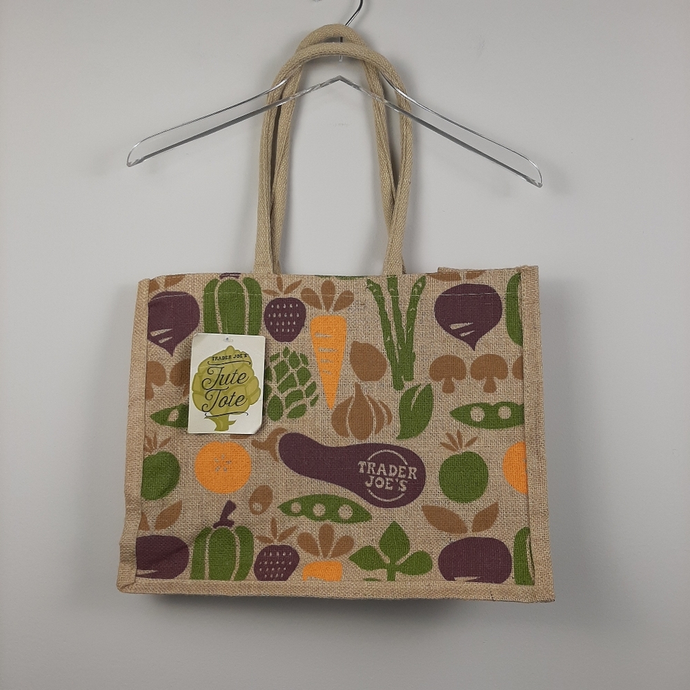 Trader Joe's Jute Tote Bag With Vegetable Print